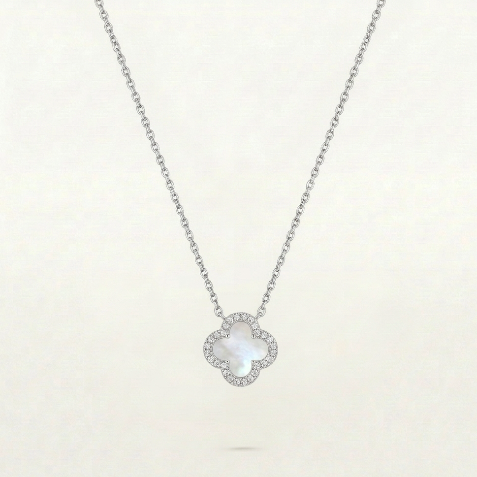 Clio Diamanté Pearl Necklace