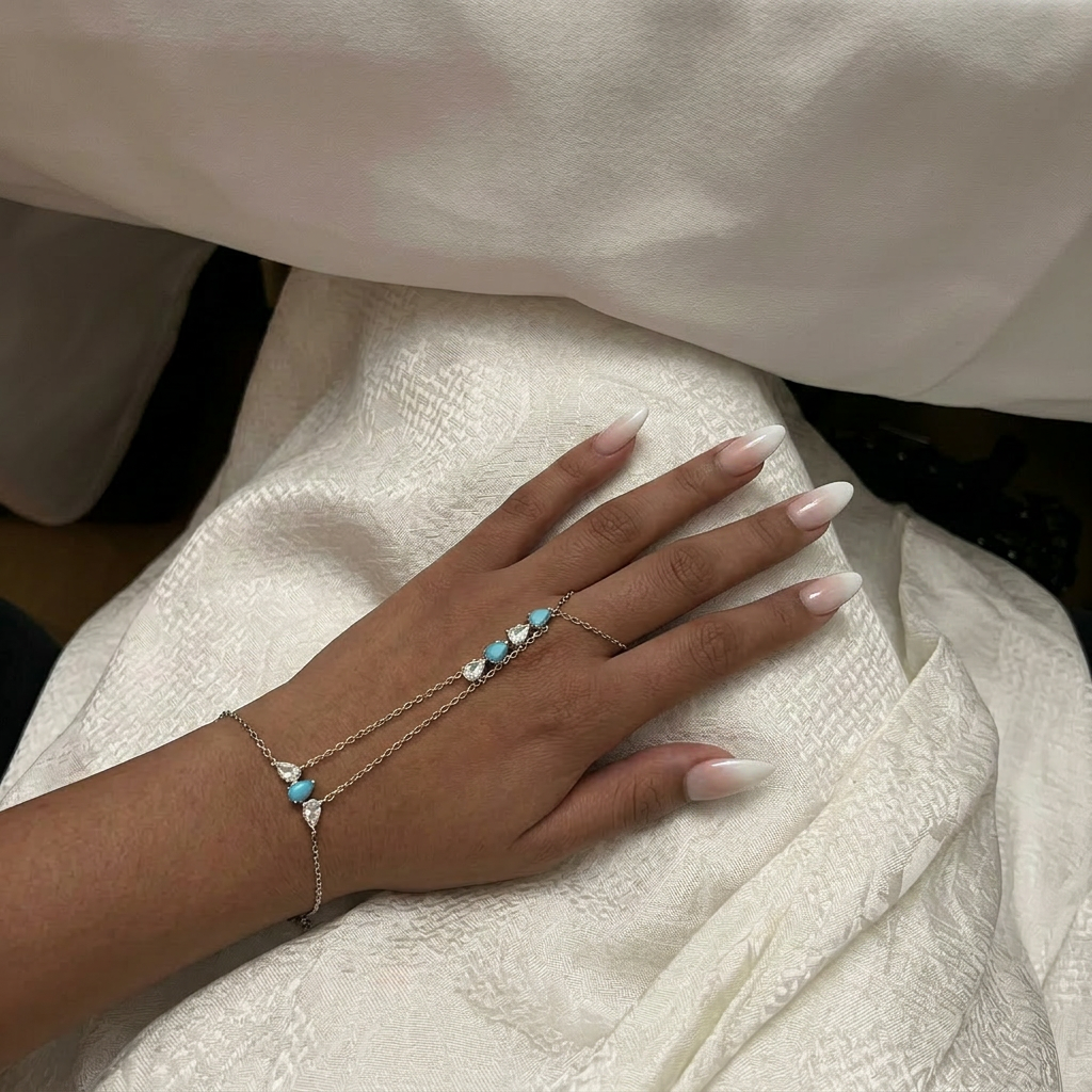 Blaire Hand Chain
