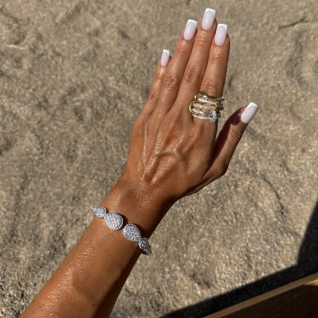 Celeste Diamante Bangle