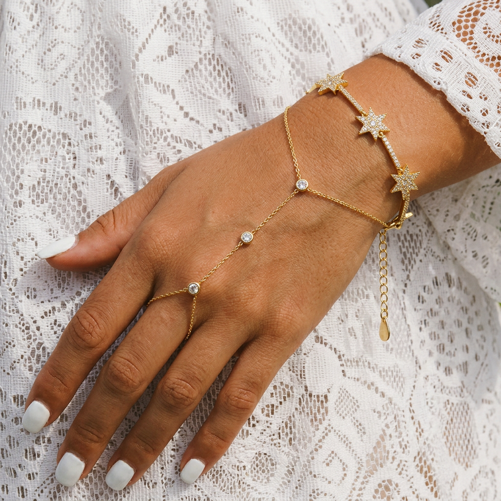 Cleo Diamanté Star Bracelet