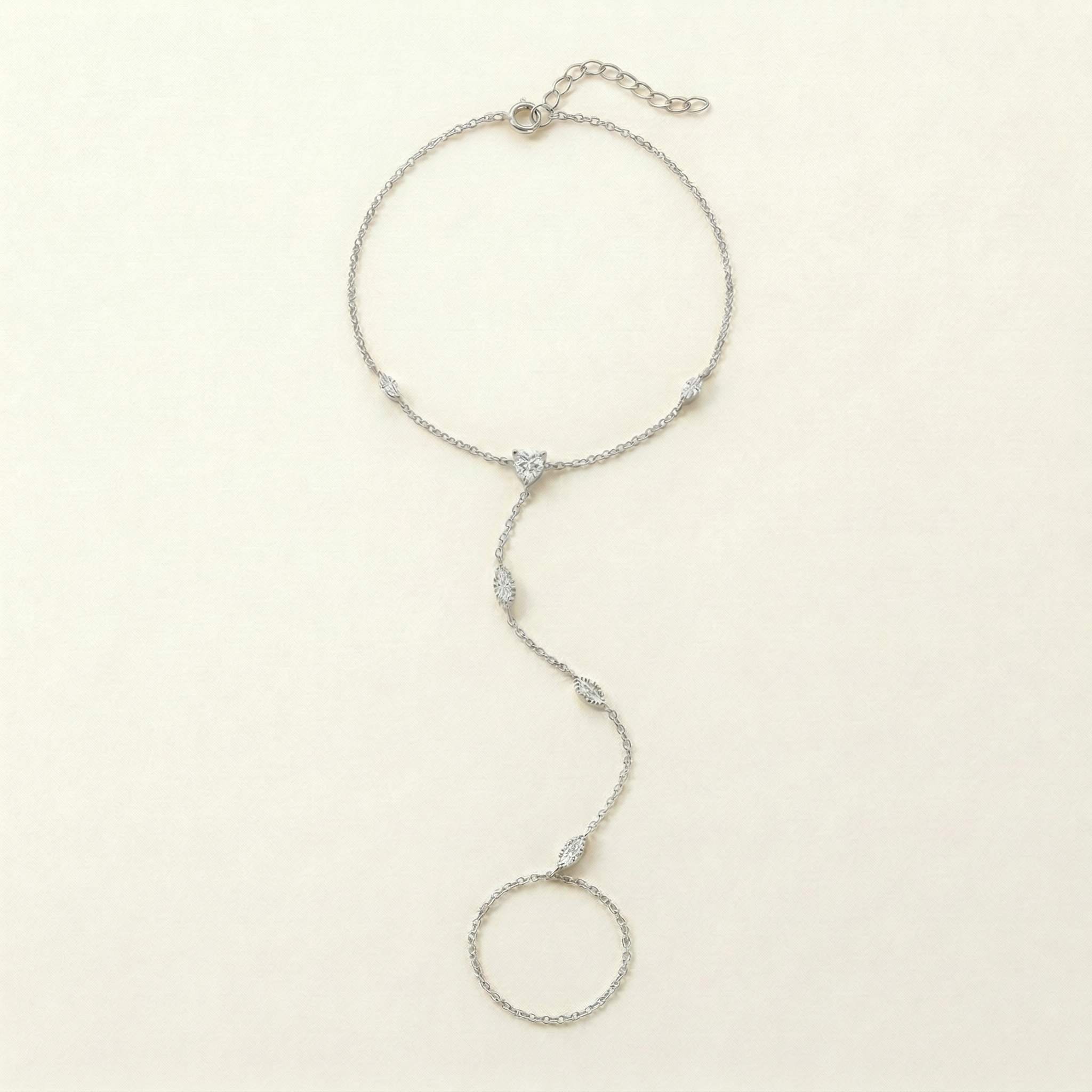 Laurel Hand Chain