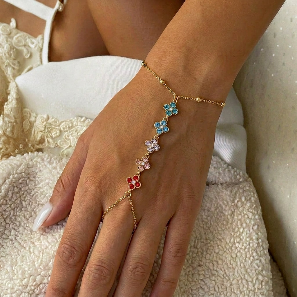 Alba Hand Chain in Aurora